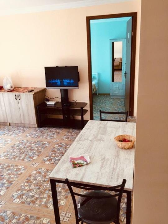 Lali Bed & Breakfast Tbilisi Bagian luar foto